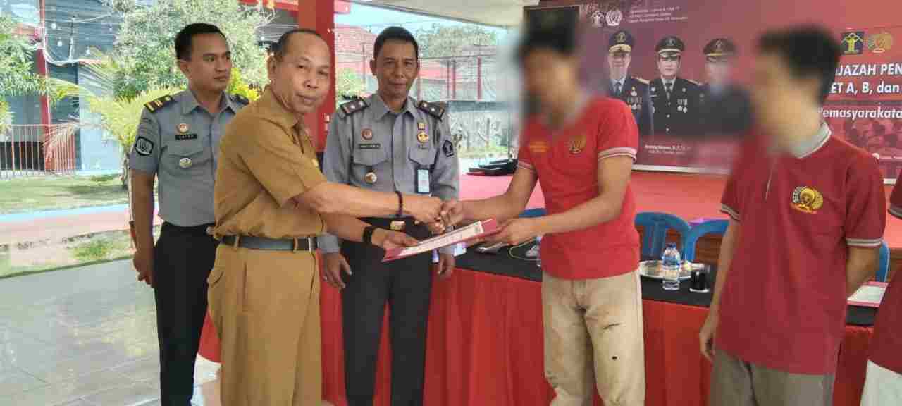 7 WBP Lapas Narkotika Banyuasin Terima Ijazah Kesetaraan Paket A, B Dan ...